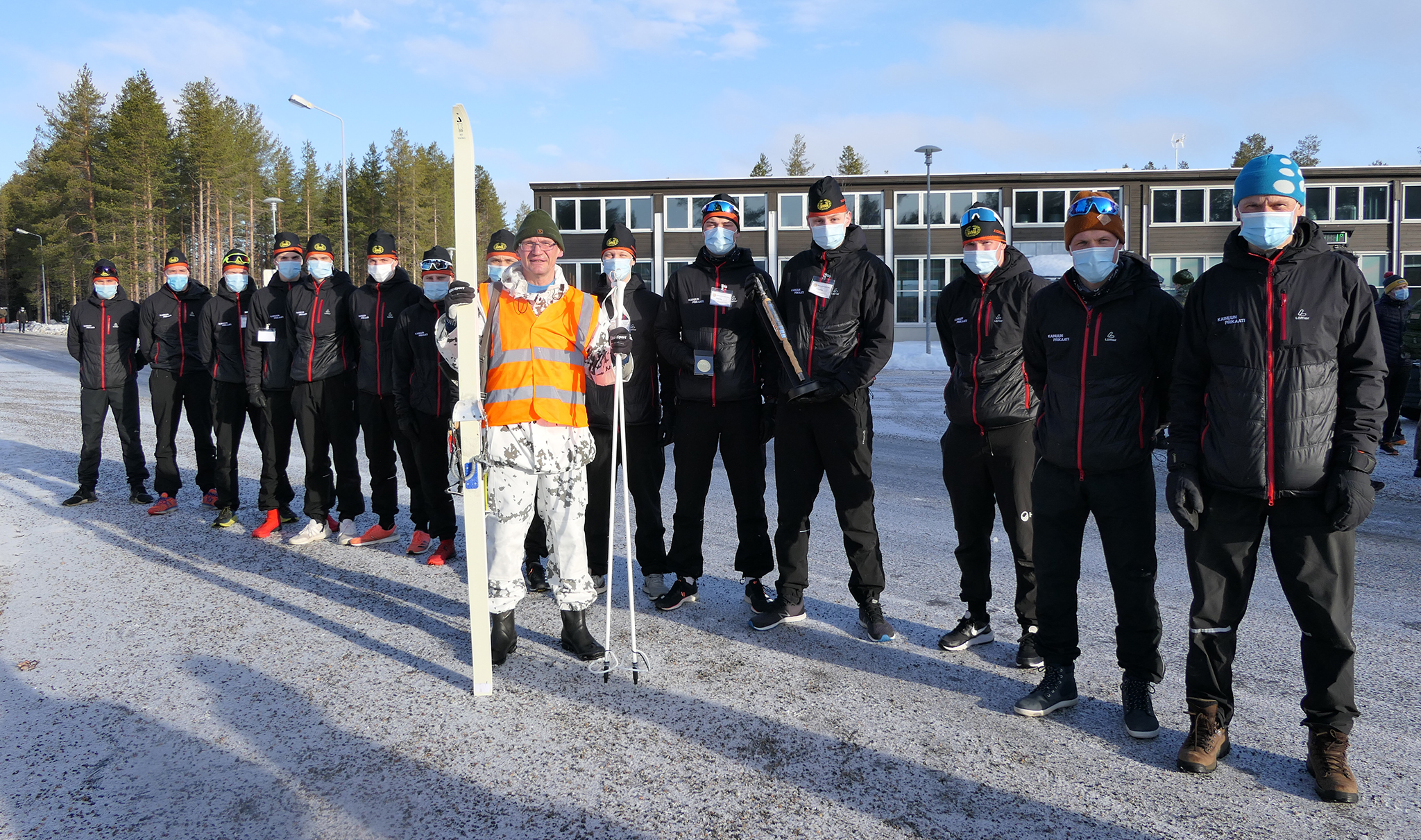 75. Oltermannin hiihdon voittajat Kainuun prikaati ja Suur-Savon  reserviläispiiri - Maanpuolustuskorkeakoulu